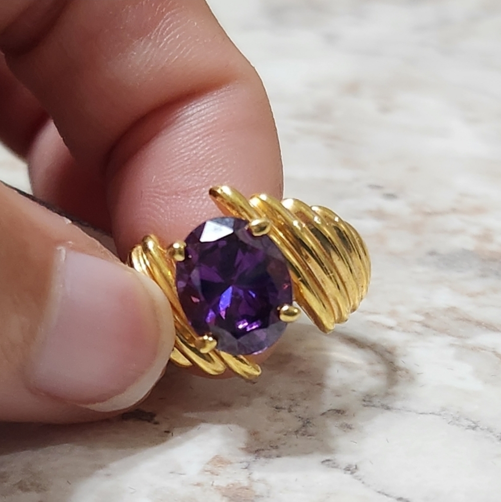 New Amethyst Gold Toned Ring